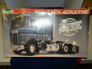 Vintage 1982 Revell Kenworth Aerodyne Rig Cab 1/25 Model Kit Complete