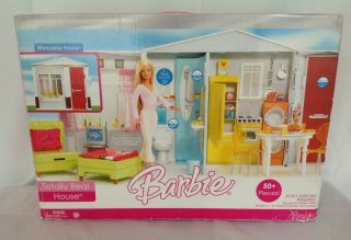 2006 Barbie " Totally Real House " W/all 50,  Pc 