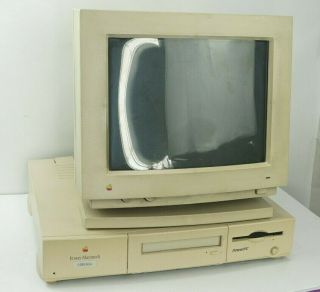 Vintage Apple Macintosh 6100/60 Computer Model M1596 Monitor M1212 Powers On