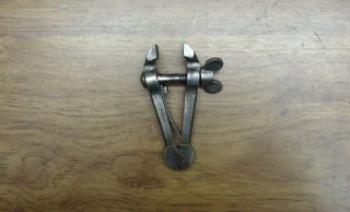 V C&co.  4 - 7/16 " All Steel Hand Vise,  1 - 3/8 " Jaws,  7/8 " Capacity,  Germany,