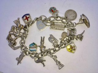Antique / Vintage Sterling Silver Charm Bracelet With 19 X Charms (australian)