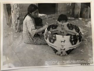 Pima Indian Basket Maker 5 X 7“ Vintage 1930s Frashers Photo