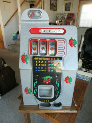 1945 Mills Black Cherry - 25 Cent.  Slot Machine.