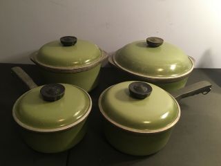 Vintage Club Olive Green Aluminum Cookware 8 Piece Set Of Pots And Pans & Lids