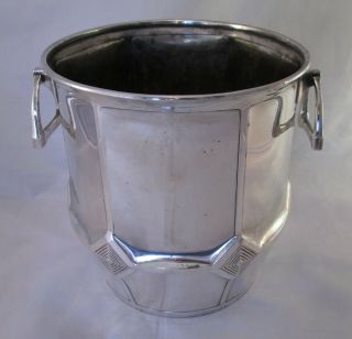 A Good Vintage Art Deco Silver Plated Ice Bucket With Stirrup Handles