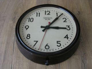 Classic 1940 ' s Bakelite Smiths Sectric Wall Clock,  12 