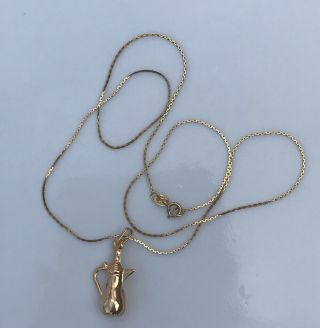 Vintage 750 18k Gold Necklace With Teapot Pendant.  Made In Italy.  2.  6 Grams