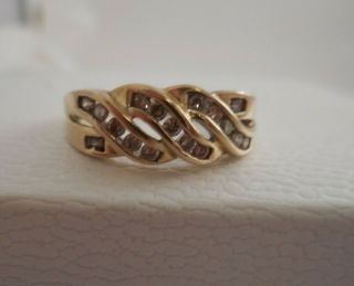 Vtg Solid 10k Yellow Gold And Diamond Ring Twisted Style Band 6.  5mm Sz 7