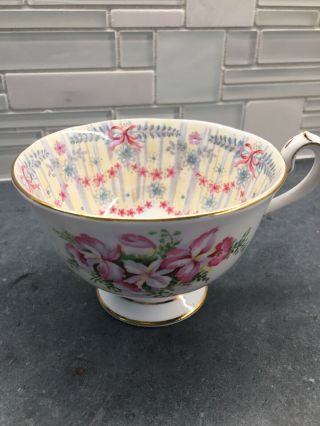 Queen Anne Royal Bridal Gown Teacup 1949 England