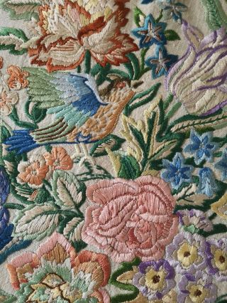 Exquisite Vtg Hand Embroidered Irish Linen Picture Panel Art Nouveau Florals