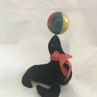 Vintage Modern Toys Waddling Wind Up Toy Seal with Ball and Key 3