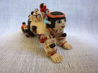 Wow A Native American - Made Miniature Storyteller Pottery Figure (w/23 Babies) Nr