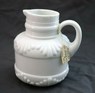 Antique Atterbury Milk Glass Ribbed Shell Creamer Ground Lip Applied Handle