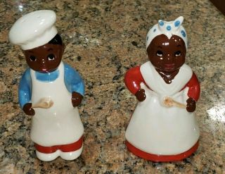 Vintage Black Americana Aunt Jemima And Uncle Moses Painted Salt Pepper Shakers