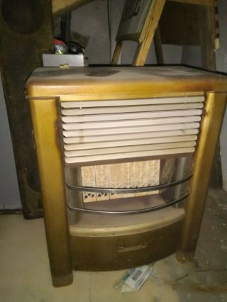 Dearborn Stove Vintage 35,  000 Btu Gas Space Heater With Grates