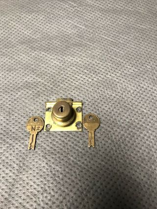 Mills Novelty Co Antique Slot Machine Lock And Keys