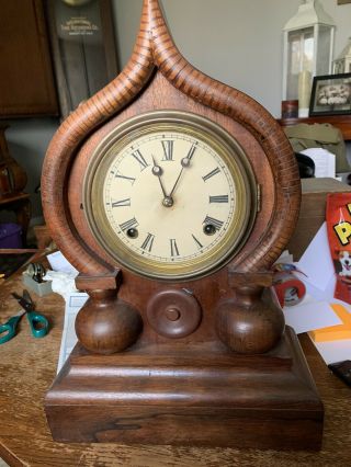 Antique Early Clock Maker Unknown? Runs Good Very Unique Mantle Clock Door Bott