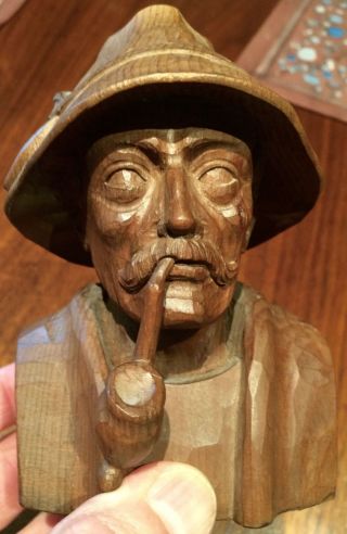 Wood Carving,  Black Forest (germany) - Old Man Smoking A Pipe 