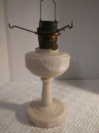 Vintage Pink Aladdin Tall Lincoln Drape Alacite Oil Lamp Nu Type B Model