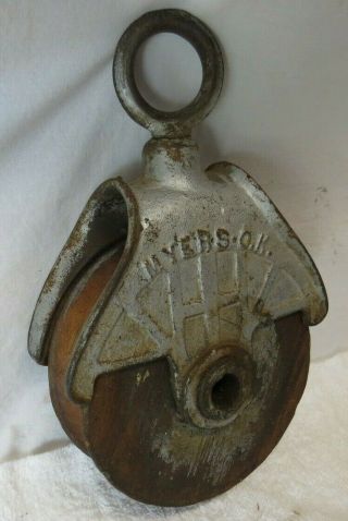 Antique Vintage Myers OK Barn Pulley H - 222 Hay Cast Iron & Wood Steampunk 3