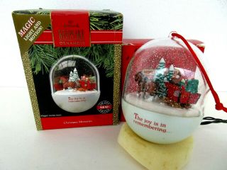 1990 Hallmark Keepsake Magic Light Motion Christmas Ornament Christmas Memories