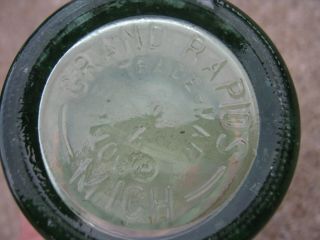 Vintage Embossed Bottle Coca Cola Grand Rapids Mich 6 1/2 Oz