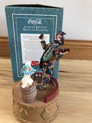 Collectible Coca - Cola “Refreshes You Best” Emmett Kelly Musical Figurine w/box 3