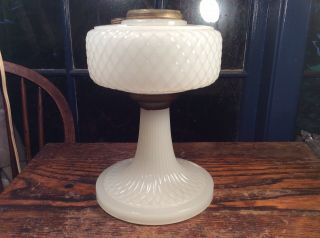 Antique Aladdin White Clam Broth Kerosene Oil Lamp