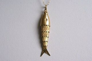 Fine Vintage Large 9ct Gold Articulated Fish Pendant Charm On Necklace Chain