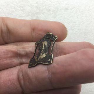 Vintage Cut Out Virgin Mary Pendant Charm Silver Tone Religious Jewelry 3