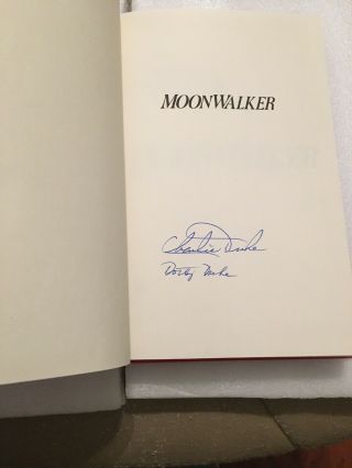 Charles “charlie” Duke Signed Book “moonwalker” Astronaut