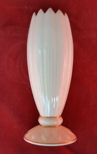 Lenox Ivory Porcelain Tulip Vase With 24k Gold Trim