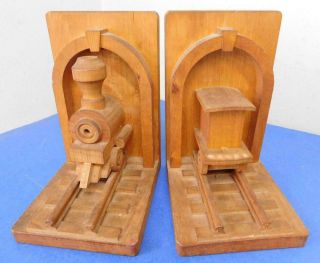 Whimsical Vintage Usa Wooden Toy Train Bookends Steam Locomotive Into Tunnel