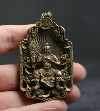 63MM Small Curio Chinese Bronze Guan Gong Yu Warrior God Hold Knife Pendant ' 关羽 ' 3
