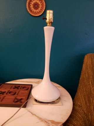Laurel Tulip Table Lamp Vintage Mid Century Modern White Metal