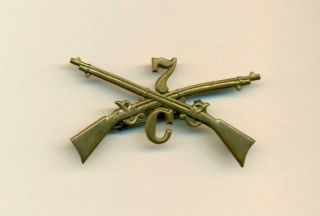 Ca.  1896 - 1905 7th Infantry Regiment Company C Enlisted Cap Insignia Pin Id 