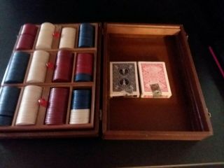 Vintage Clay Poker Chip Set And Some Bakelite With Case