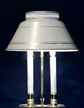 Vintage 18” Solid Brass French Bouillotte Table Lamp With White Tole Metal Shade