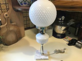 Vintage Mid Century GWTW White Milk Glass Hobnail Globe Table Lamp Marble Base 2