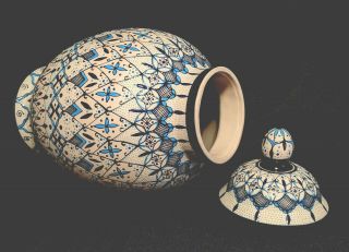 Very Large Stunning Mexico Javier Servin Lidded Pottery Pot Folk Art Urn