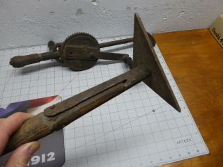 Vintage 2 speed Hand Crank Breast Drill and antique scraper tool, 2