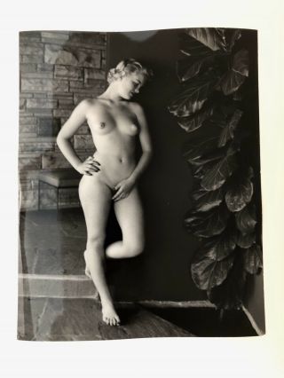 Large Vintage Andre De Dienes Fine Art Photograph – Wow