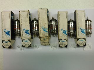 (5) Vintage Ge Motorola 12ax7 Vacuum Tubes Made Usa 1981 Matched Codes Nos Boxes