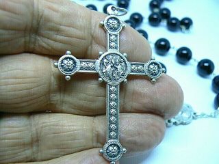 A GORGEOUS JET BLACK GLASS BEAD ROMAN CATHOLIC PRE - OWNED / VINTAGE HOLY ROSARY 2