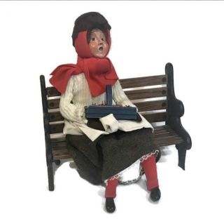 Vintage 1991 Byers Choice Caroler,  Lady Sitting On Park Bench With Apples