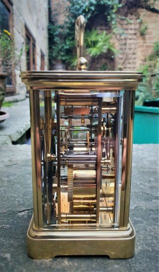 A FINE QUALITY STRIKING CARRIAGE CLOCK BY MATTHEW NORMAN,  LONDON - VG 2