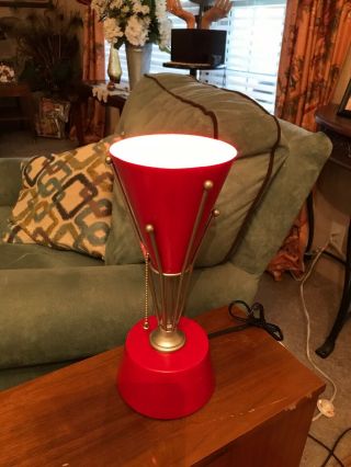 Vintage Retro Art Deco Era Electric Table Lamp Mid Century Modern W/ Metal Shade