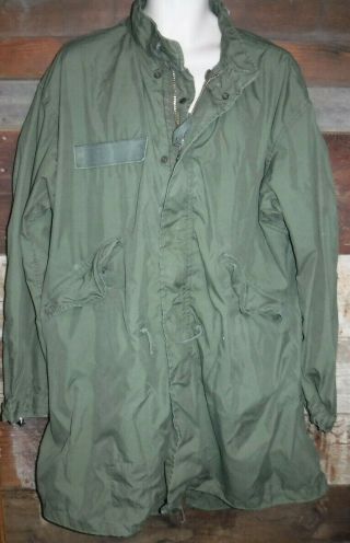 Vintage Us Army Extreme Cold Weather Parka Fishtail Size Medium Made In Usa L@@k