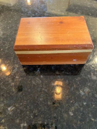Charming Antique Small Wooden Box With Hinged Lid - 18 X 11 X 4.  5cms