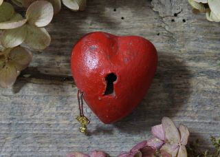 Sm Key To My Heart Puffy Red & Gold Heart Clay By Rafael Pineda Mexico Folk Art